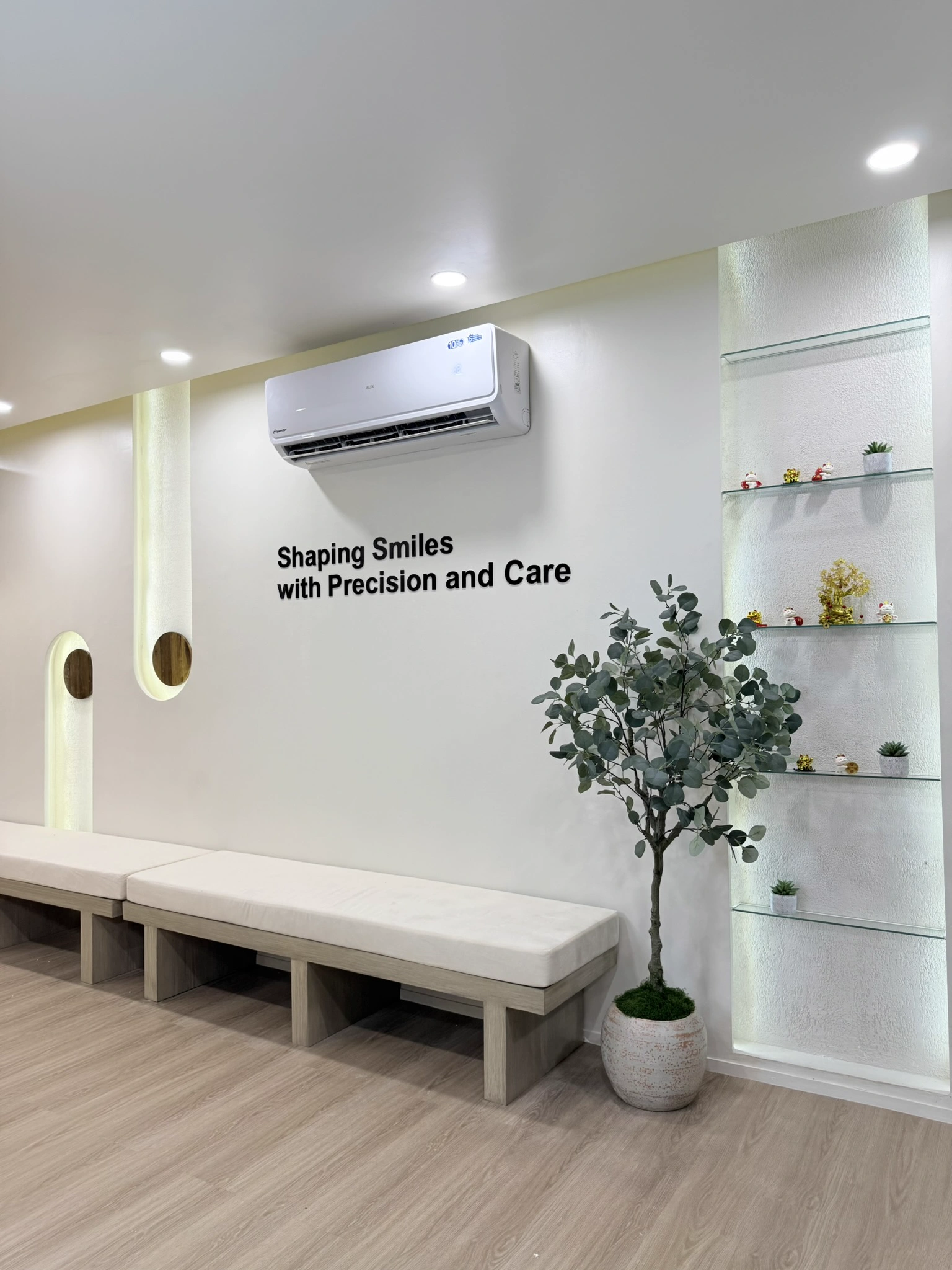Dr. Llane Gonzales-Chong Dental Clinic, photograph 4