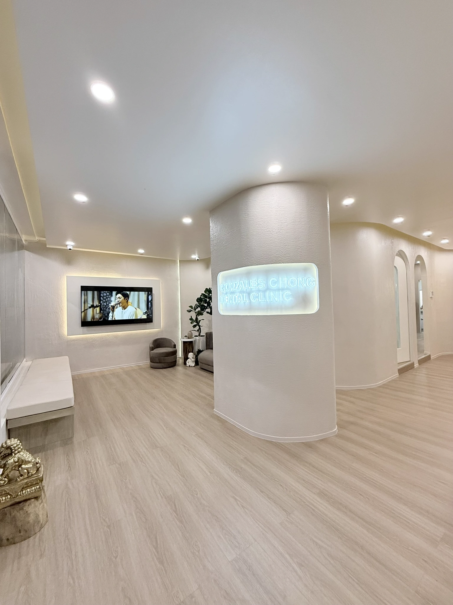 Dr. Llane Gonzales-Chong Dental Clinic, photograph 7