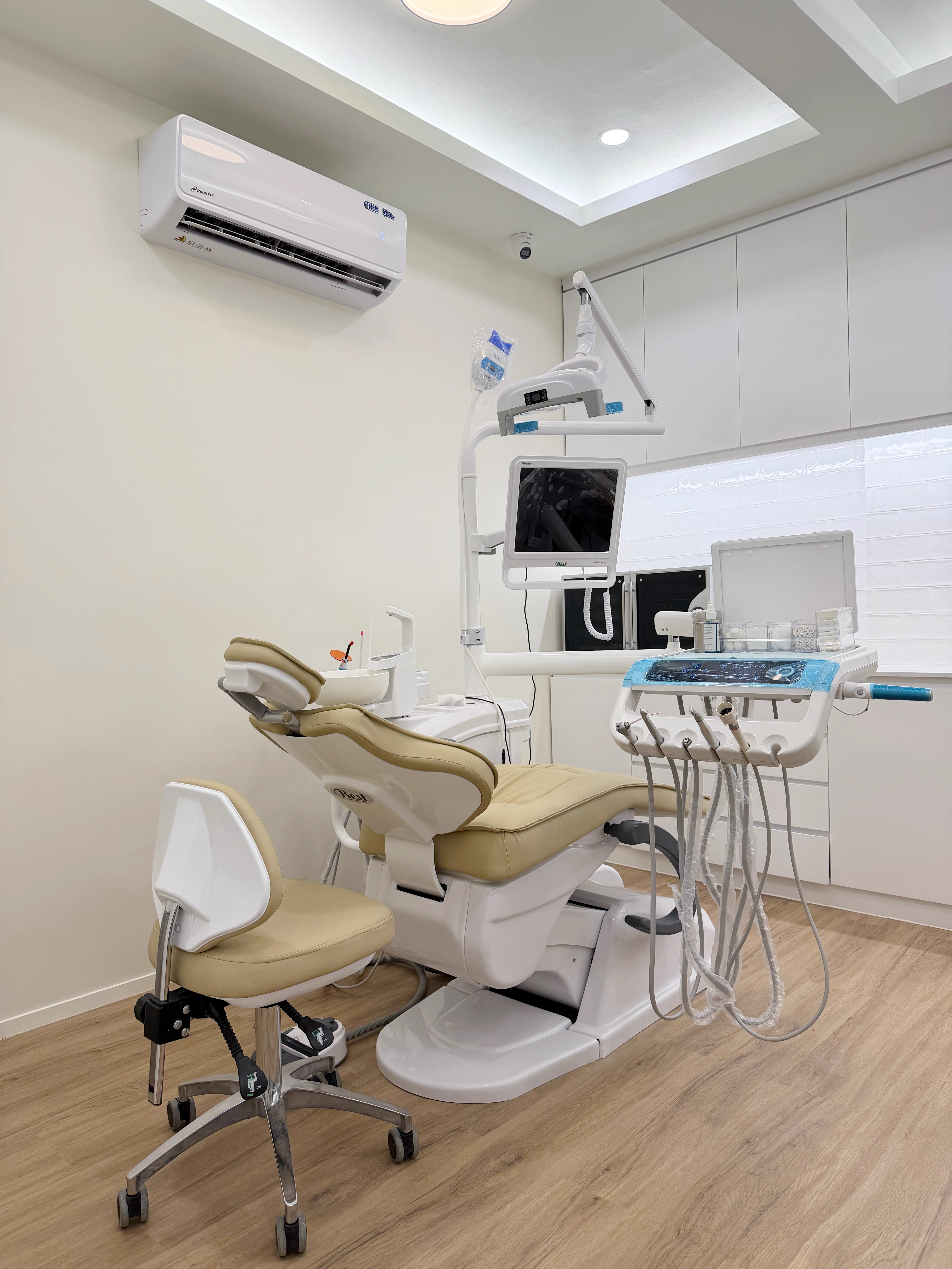 Latoza Dental Clinic