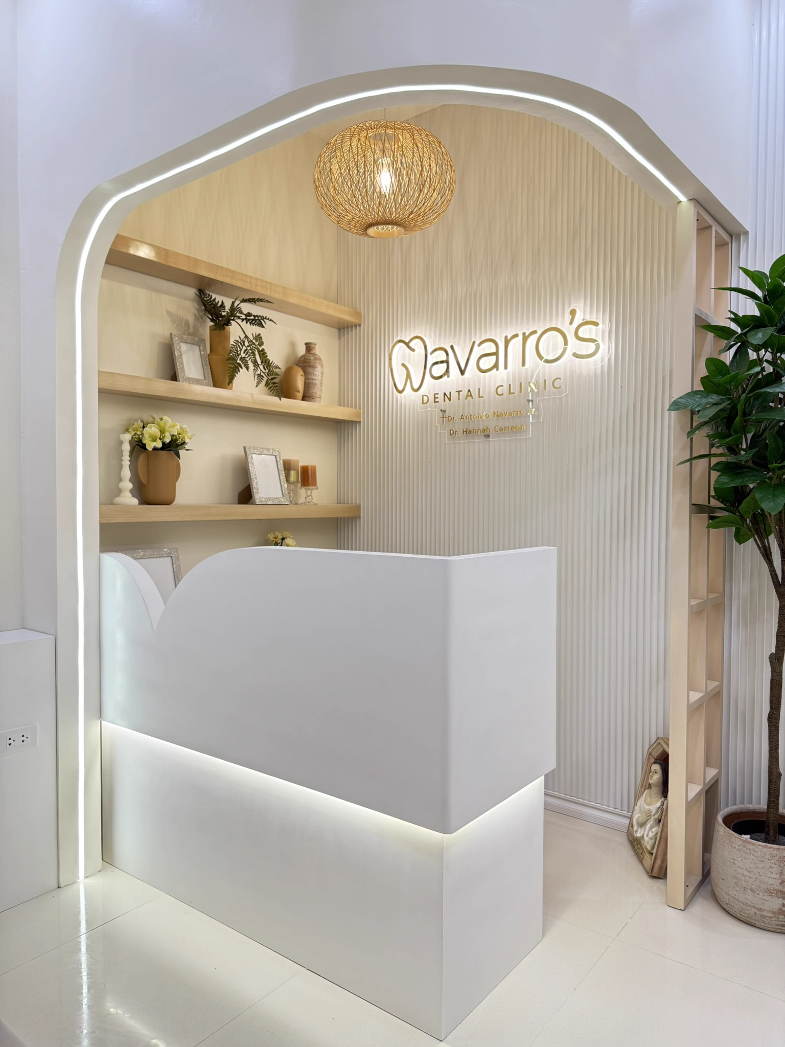 Navarro's Dental Clinic, photograph 5