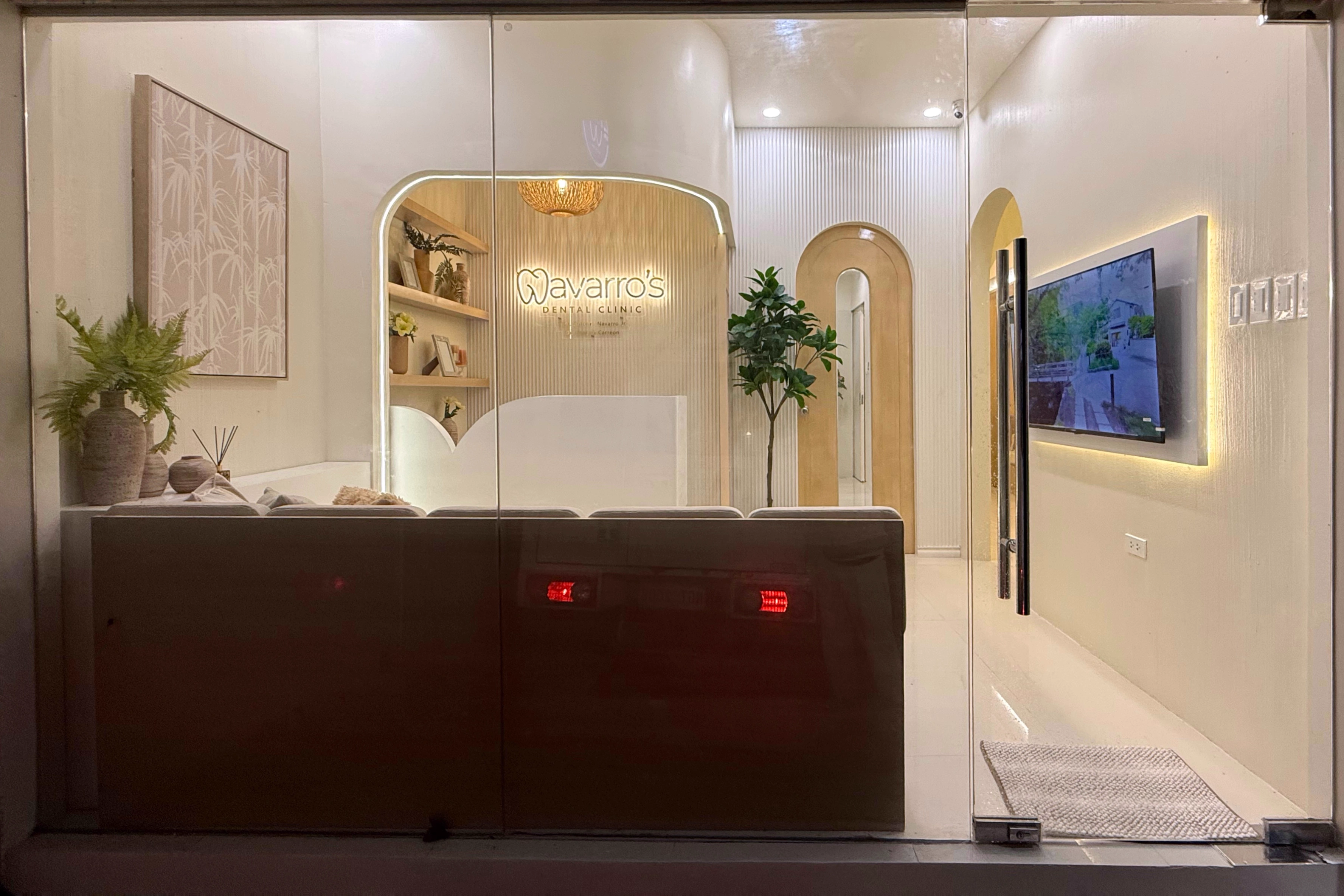 Navarro's Dental Clinic, photograph 12